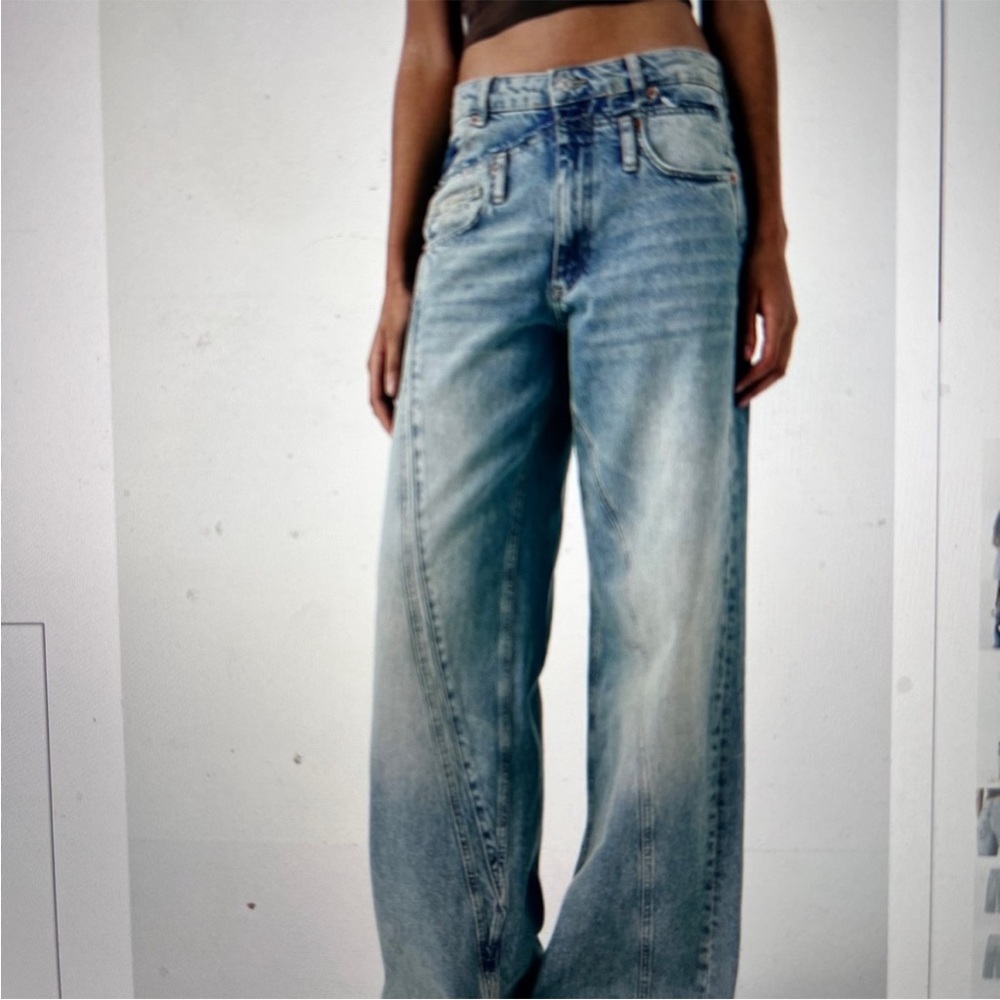 Zara Light Blue Women Jeans - Picture 6 of 9